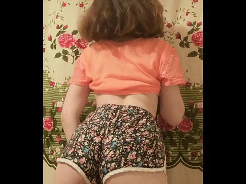 ❤️ Nwa ọhụrụ sexy na-eyipụ uwe mkpirisi ya na igwefoto ❤️❌  na porn% ig.porngifmag-com.ru%  ❌
